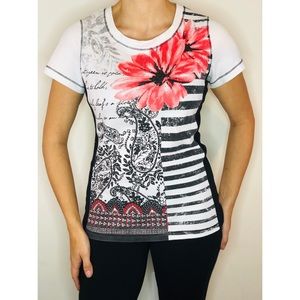 Karen Scott Sport small graphic Tee, flowers.